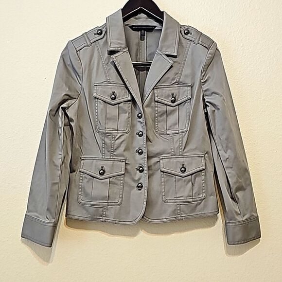 White House Black Market Jackets & Blazers - White House Black Market cropped military jacket. Waist length size 10